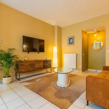 One Bedroom Close To Amenities Appartement Roubaix