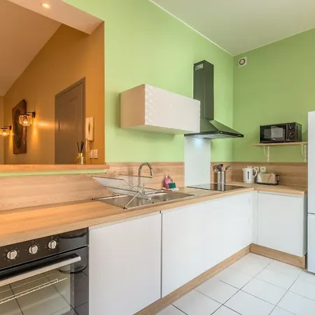 One Bedroom Close To Amenities *