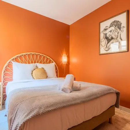 One Bedroom Close To Amenities *